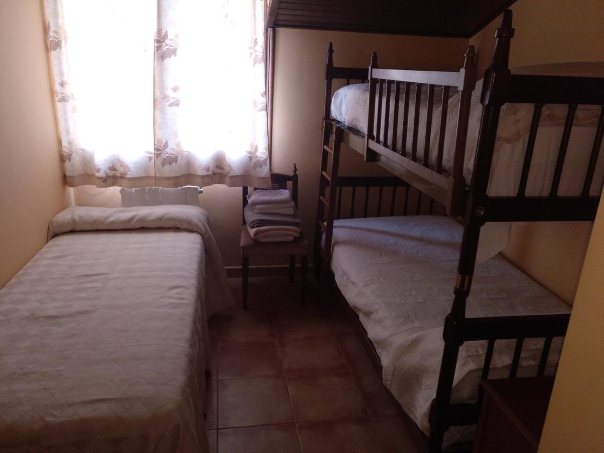 Casa Rural Amador Villarroya de los Pinares Екстер'єр фото